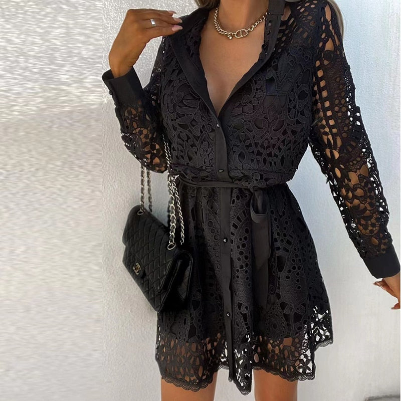 BELLA | Elegant and stylish lace dress