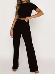 Elevate Your Workout: Women's Two-Piece Casual Yoga Gym Set by Lynette - Lizabella Fashion