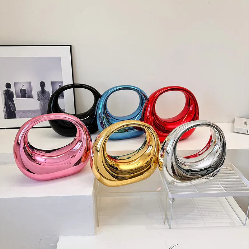 FIONA | Chic Round Clutch for Timeless Elegance - Lizabella Fashion
