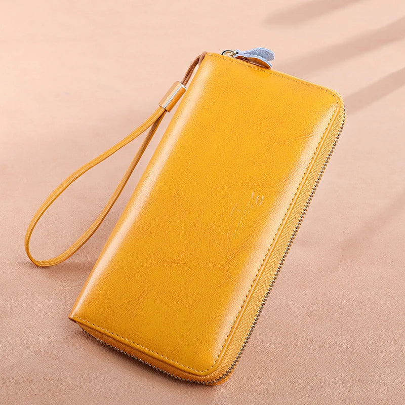 Harlee | Sleek and Versatile Travel Pouch