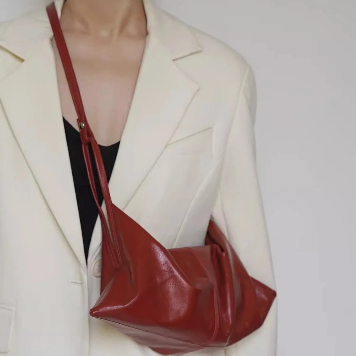 Keyla | Women's Small Pleated Crossbody Handbag