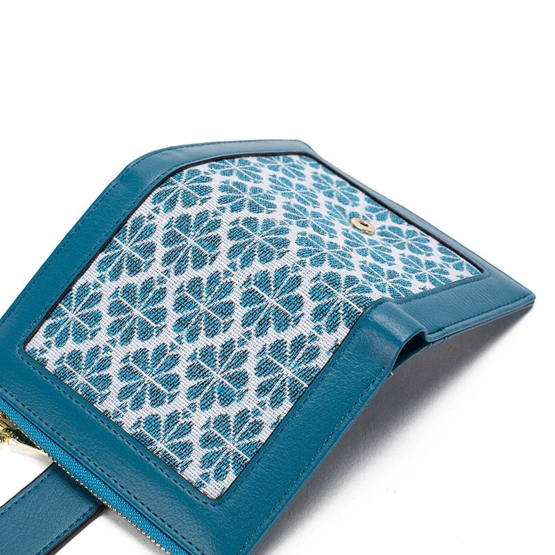 Giuliana | Women's Fashion RFID Blocker Passport Holder Travel Wallet
