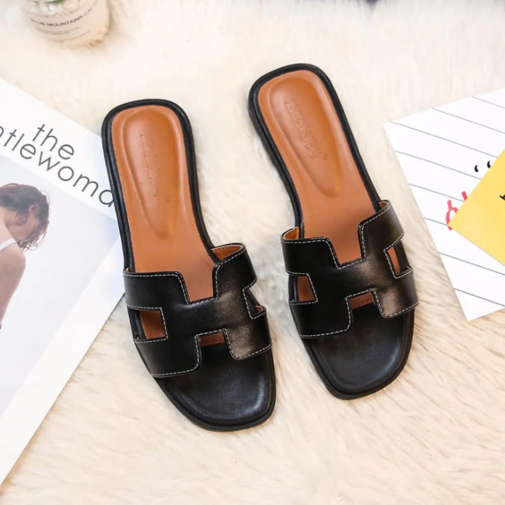 SARA | Timeless Chic Flat Sandals - Lizabella Fashion