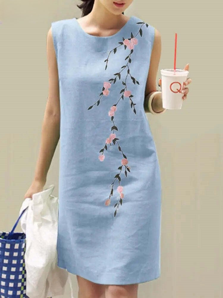 SOFIA | Floral Embroidered Dress