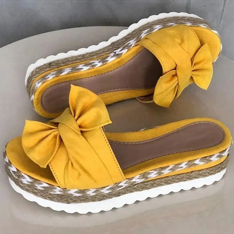 Scarlet Bliss | Chic Summer Sandals with Adorable Bow Detail - Lizabella Fashion