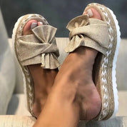 Scarlet Bliss | Chic Summer Sandals with Adorable Bow Detail - Lizabella Fashion