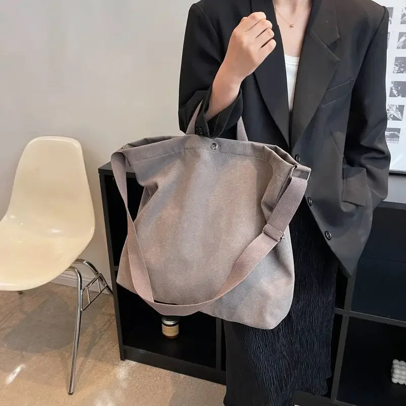 Faye | Stylish and Functional Crossbody Tote Bag