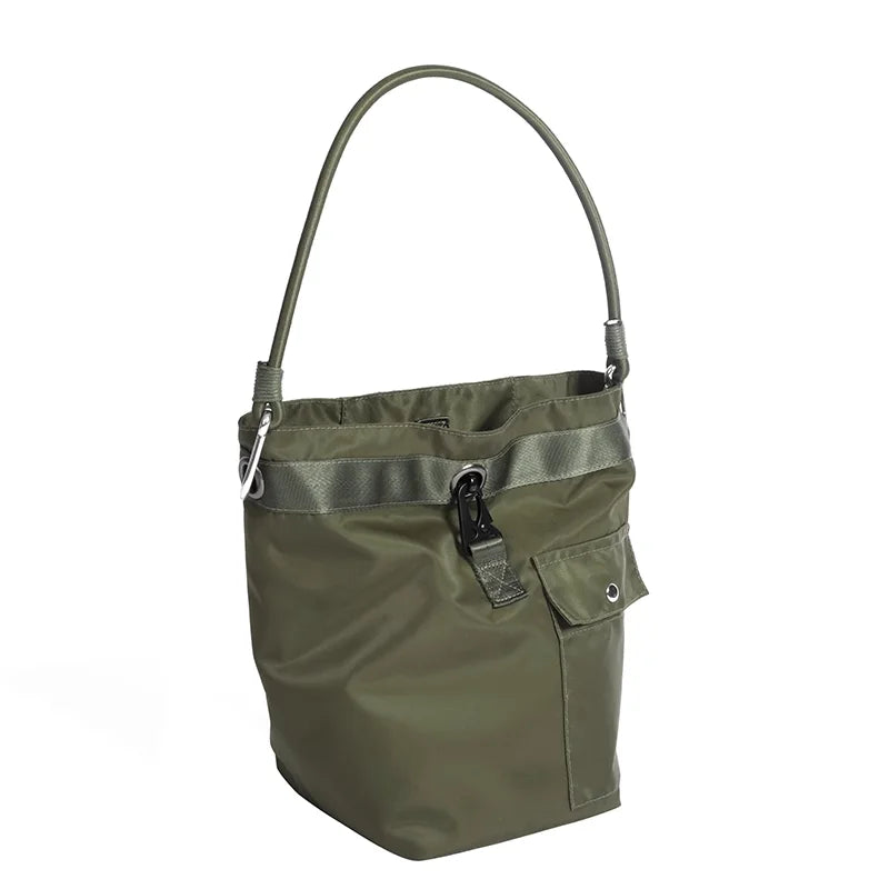 Leona | Minimalist and Versatile Travel-Friendly Crossbody Bag