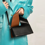 Liana | Elegant & Trendsetter Crossbody Purse