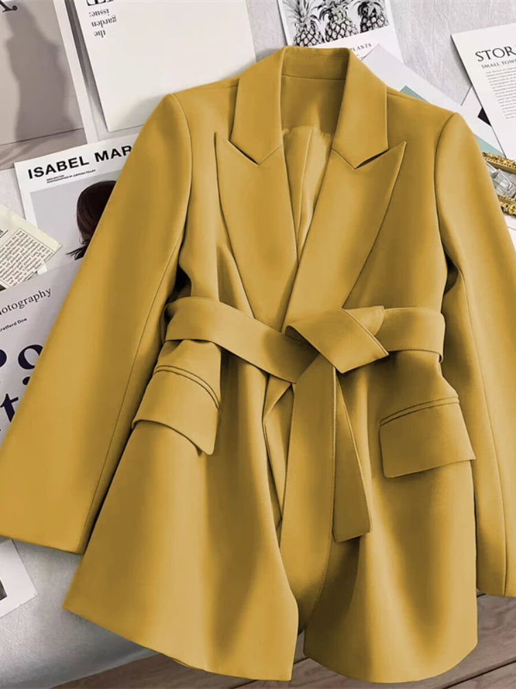 Ava | Stylish Belted Blazer for a Modern Look