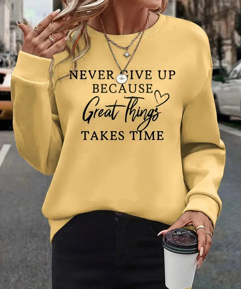 Stella | Trendy Sweatshirt Featuring Striking Letter Graphics - Lizabella Fashion