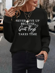 Stella | Trendy Sweatshirt Featuring Striking Letter Graphics - Lizabella Fashion