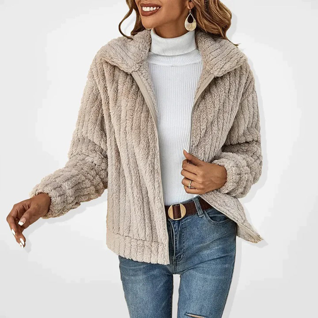 Aisha | Versatile & Cozy Fleece Jacket