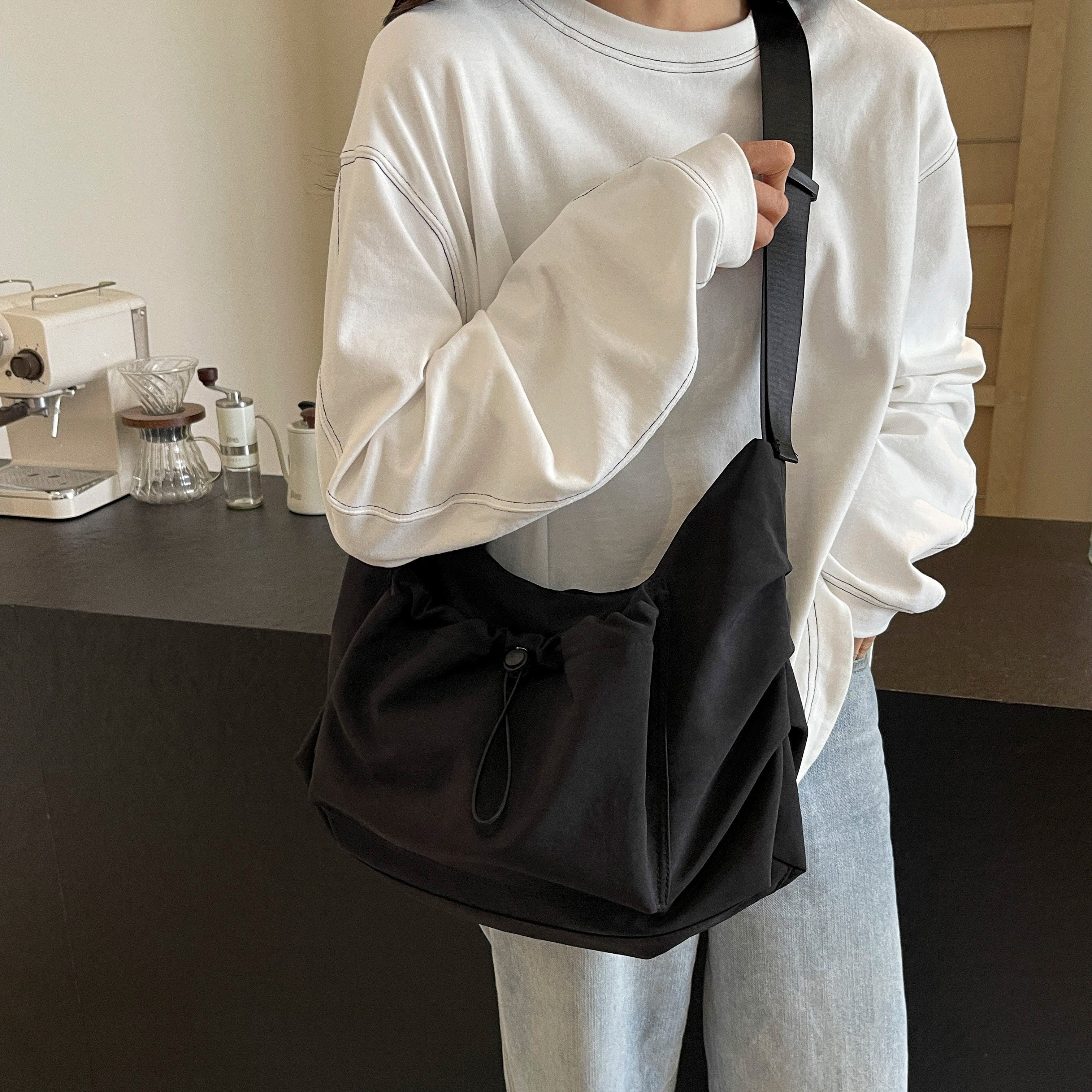 Kait | Minimalist Anti-Theft Crossbody Bag
