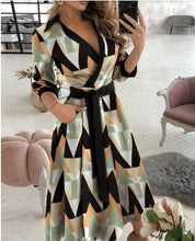 Juliet | Classic V-Neck Midi Dress - Captivating Charm for Formal Affairs