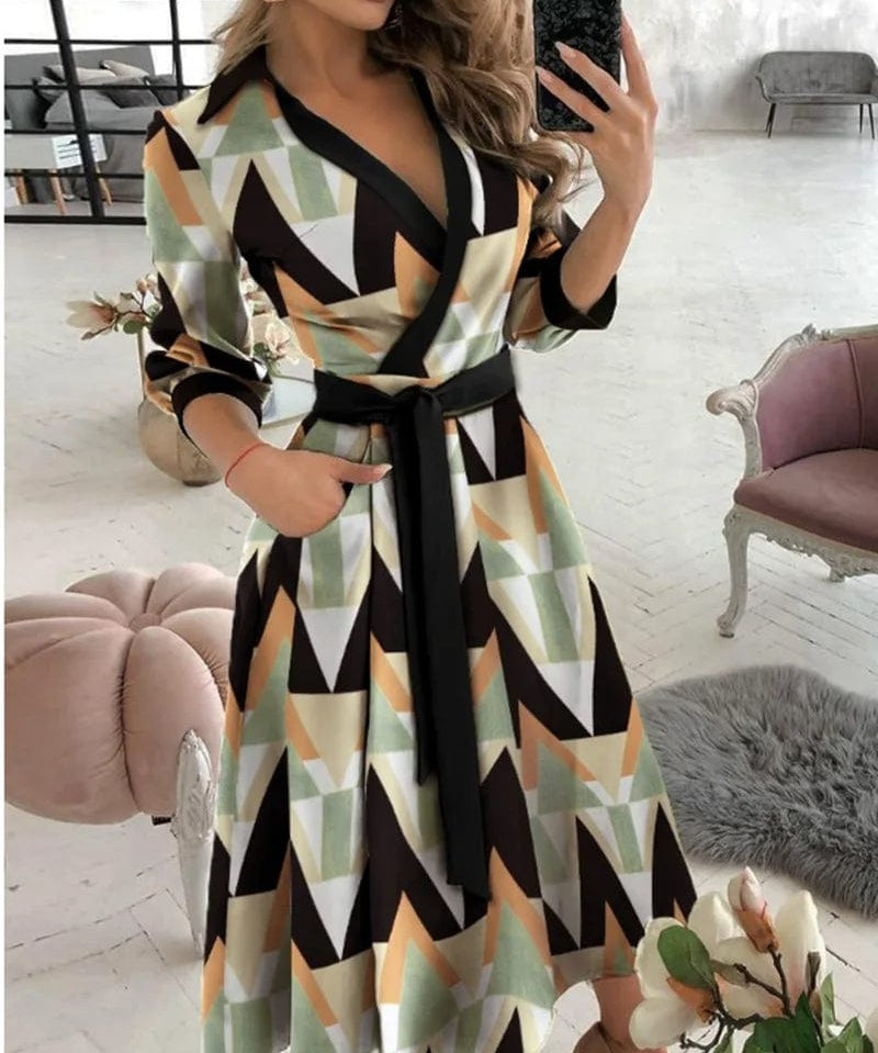 Juliet | Classic V-Neck Midi Dress - Captivating Charm for Formal Affairs