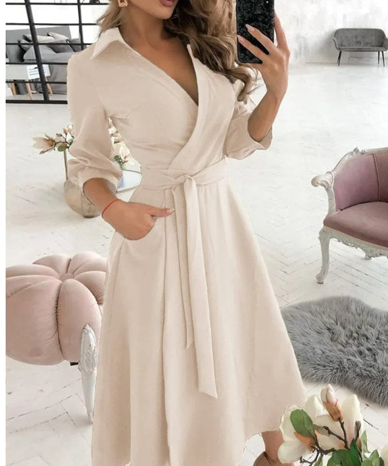 Juliet | Classic V-Neck Midi Dress - Captivating Charm for Formal Affairs