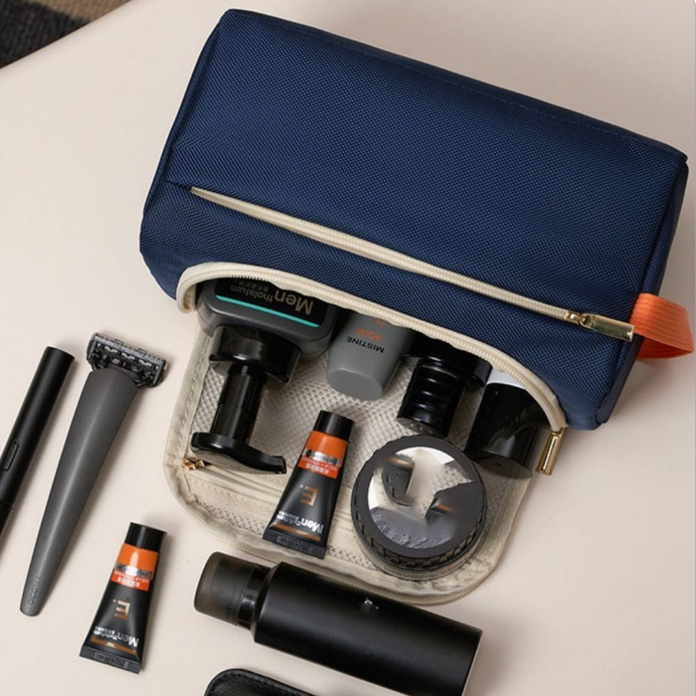Dan | Waterproof Men's Toiletry Organizer