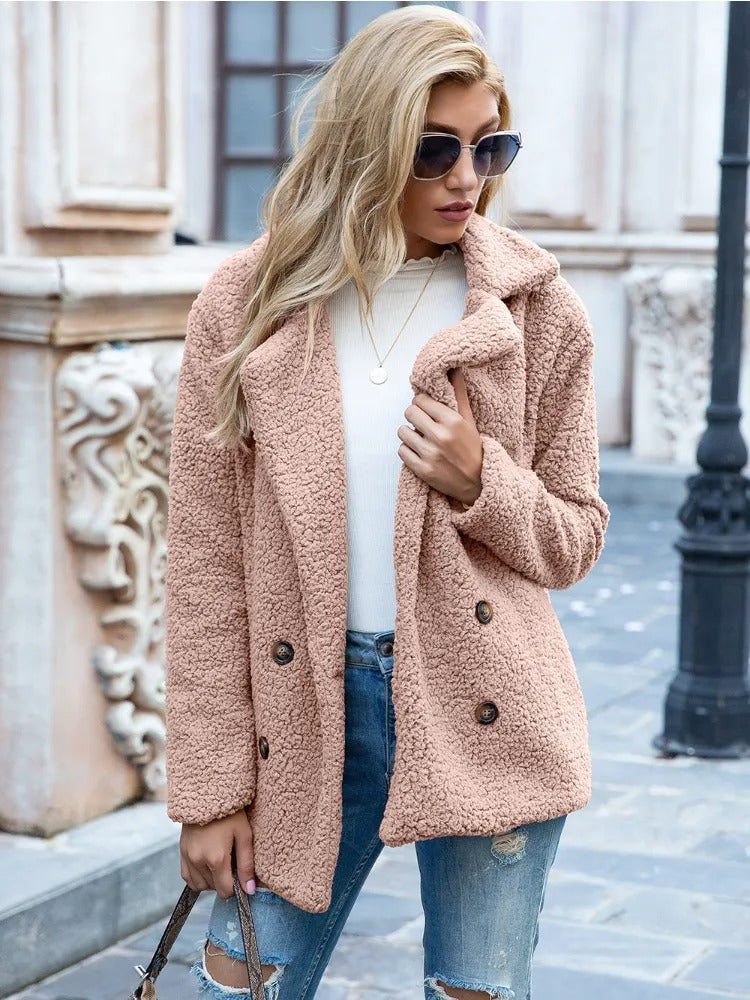Cora | Plush Winter Coat – Embrace the Cozy Season
