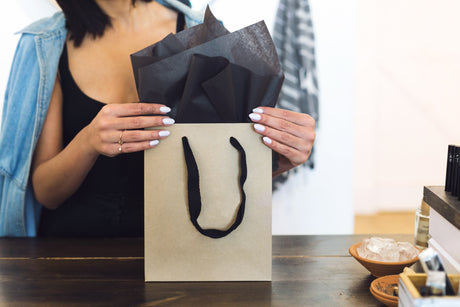 retail-shopping-package_94efb318-b5a1-42f8-8c22-1bdbfd0e67c0.jpg