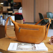 Romina | Sleek Crossbody Bag