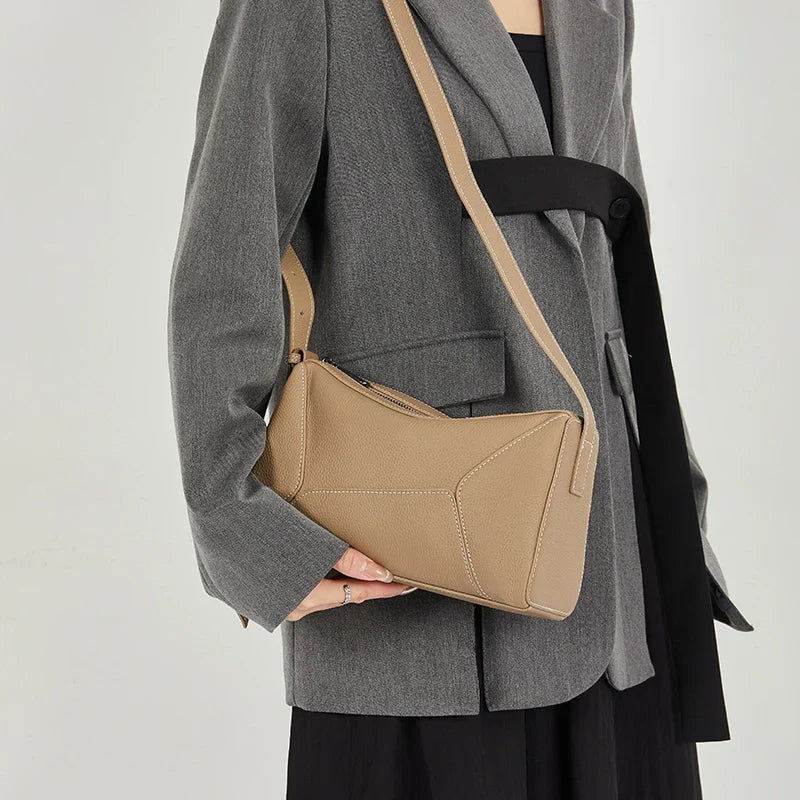 Izabella | Classic Leather Crossbody Bag